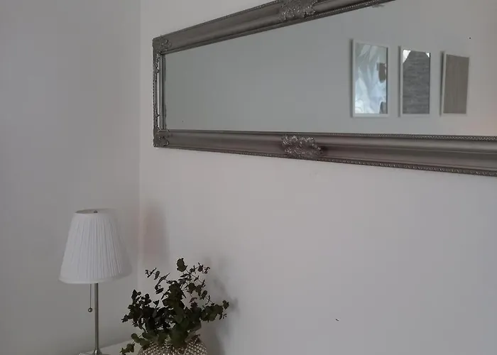 A Quick Walk To & Old Town * Split